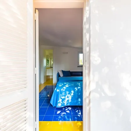Turquoise By Napoliapartments Willa